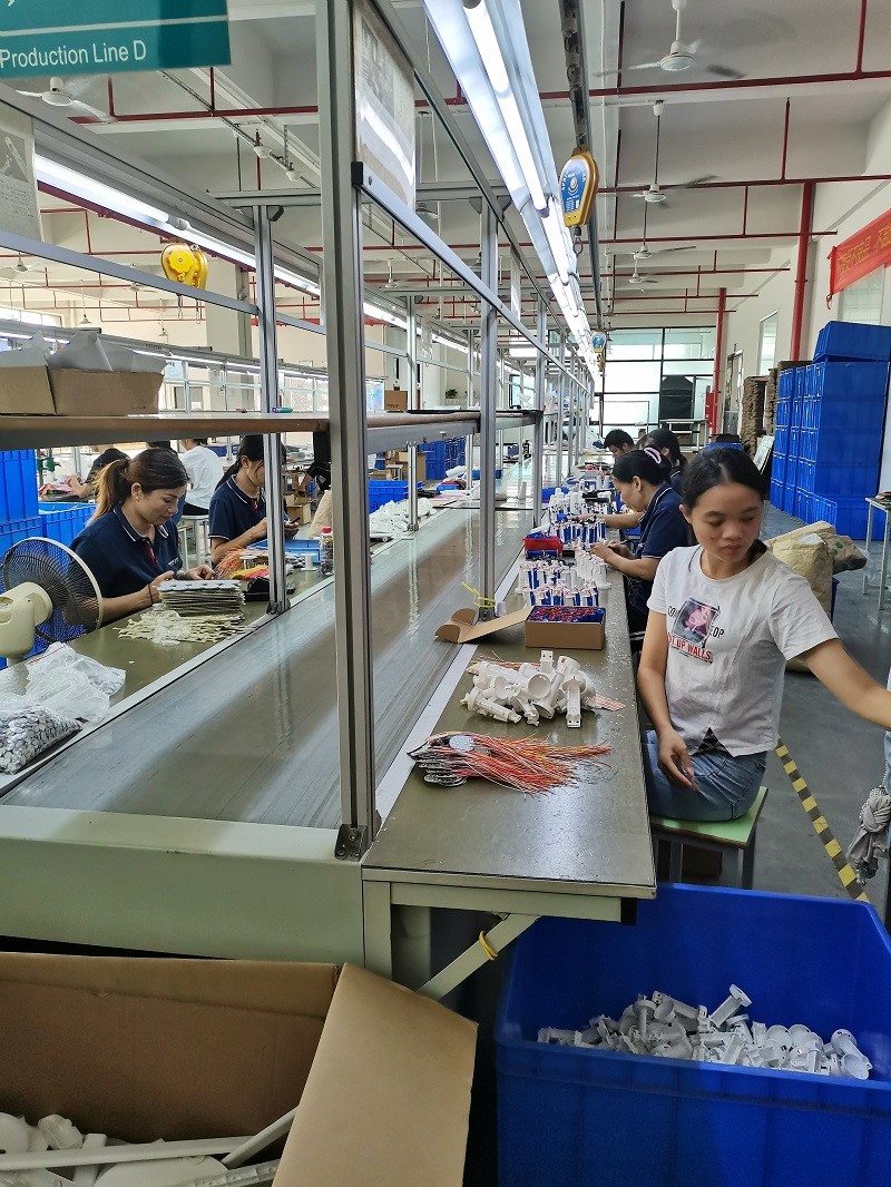 চীন Dongguan ILI Lighting Furniture Co., Ltd. সংস্থা প্রোফাইল
