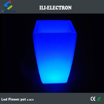 চীন সরবরাহকারী আউটডোর LED আলোকিত আলোকিত বর্গক্ষেত্র উদ্ভিদ পাত্র 80000 ঘন্টা ব্যাটারি জীবন