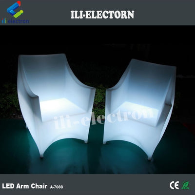 100% পিই প্লাস্টিকের রিচার্জেবল আরজিবি আলোকিত LED সোফা সোফা