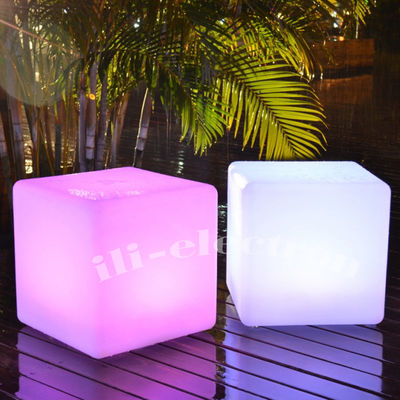 আলোকিত LED কিউব চেয়ার LED পার্টি ভাড়া আসবাবপত্র