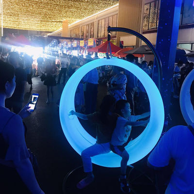 বিনোদন সুবিধা ঝুলন্ত ফ্রেম সহ গ্লো LED সুইং