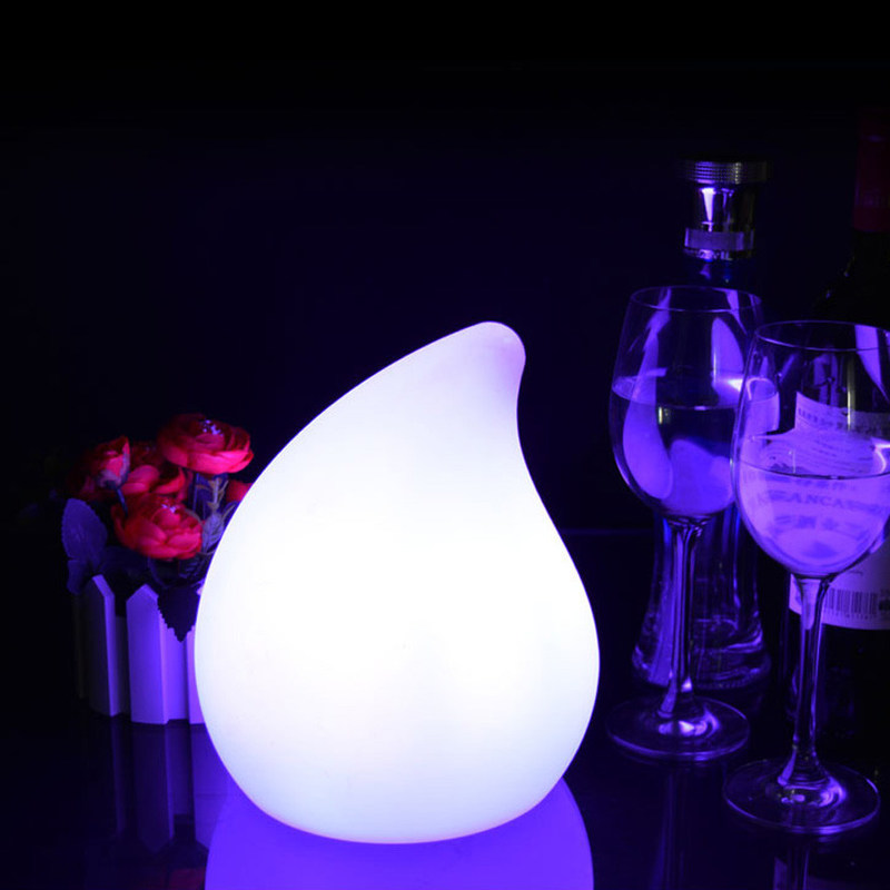 রঙিন পিচ আকৃতির প্লাস্টিকের মিনি আধুনিক টেবিল ল্যাম্প